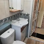 под наем иви - Pensión 2*