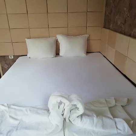 Гостевой дом Ivy Равда