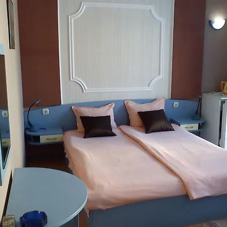 Ivy Гостевой дом 2*