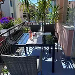 Стаи Под Наем Иви - Равда Гостевой дом 2*