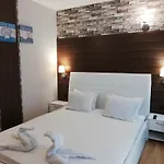 Стаи Под Наем Иви - Равда