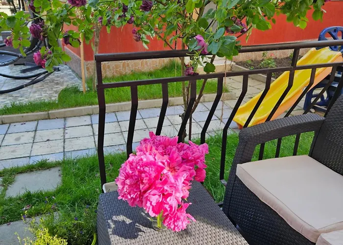 Guest House Ivy Maison d'hôtes Ravda